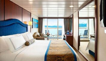 1548636828.8691_c370_Oceania Cruises Sirena Accommodation veranda-stateroom.jpg